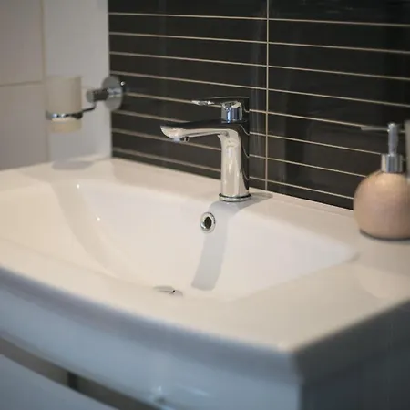 Сasa de vacaciones House Pink Vrh (Krk)