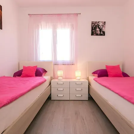 House Pink