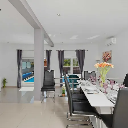 House Pink *