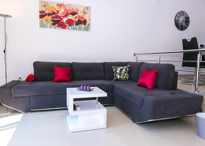 House Pink Σπίτι διακοπών Vrh (Krk)